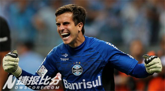 阿瓦伊VS格雷米奥预计首发:格雷米奥两主力停