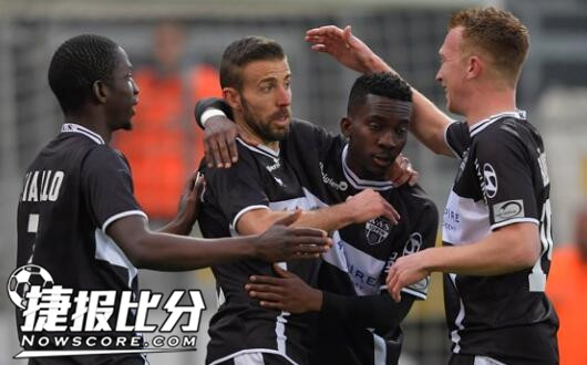 欧本本赛季攻守失衡明显,常规赛中,球队