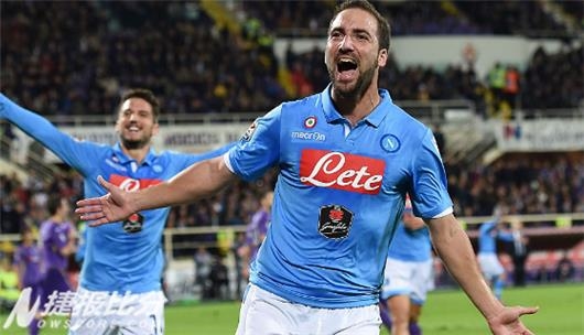 本菲卡2-0那不勒斯:欧冠主场魔咒破灭,穆里尼奥的“葡式防反”给孔蒂上了一课